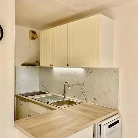 Climatise Vue A Proximite De La Διαμέρισμα