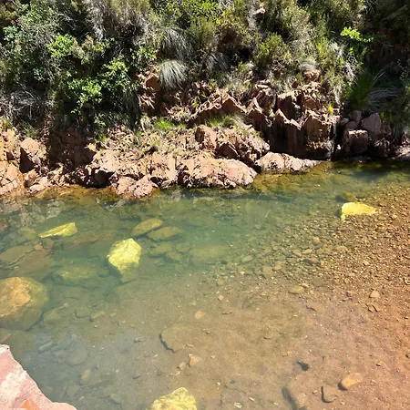 Διαμέρισμα Climatise Vue A Proximite De La *