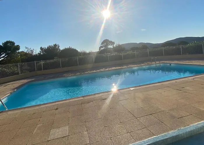 Climatise Vue A Proximite De La