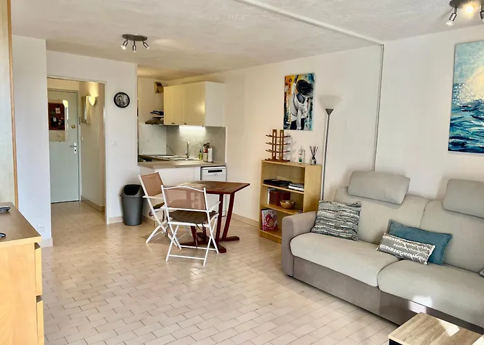 Climatise Vue A Proximite De La